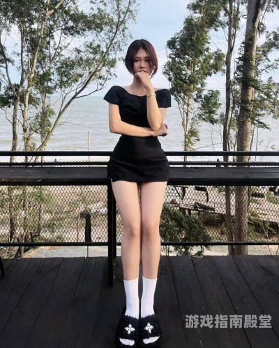 美女调教风靡网络，漂亮少妇的魅力之旅