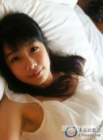 日本少妇自慰高清无毒内容推荐