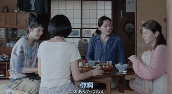少妇高潮体验，揭开都市中的神秘故事三个人玩黑白配有几种可能